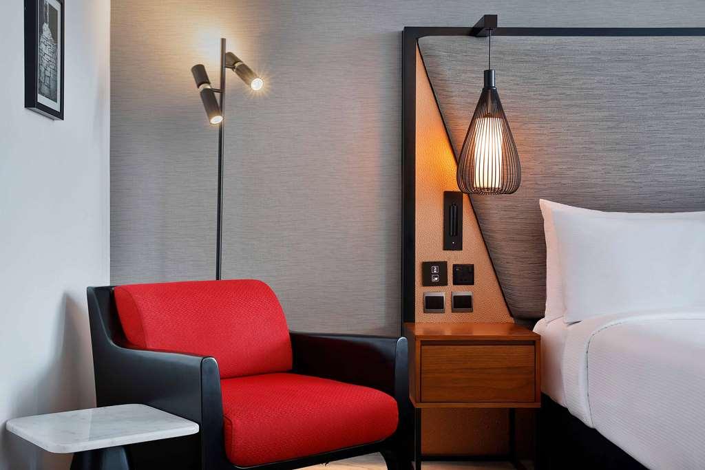 The First Collection Dubai Waterfront Hotel Phòng bức ảnh