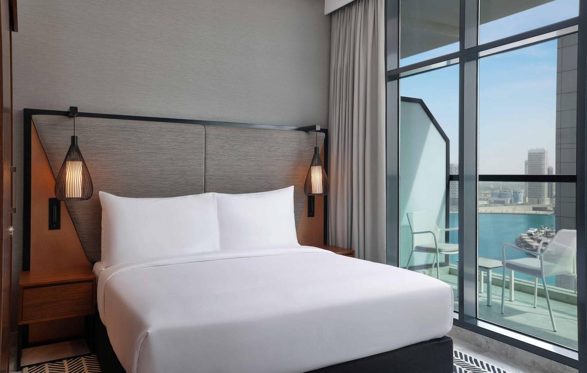 The First Collection Dubai Waterfront Hotel Phòng bức ảnh